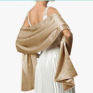 Furtalk Satin Shawl Medium Champagne